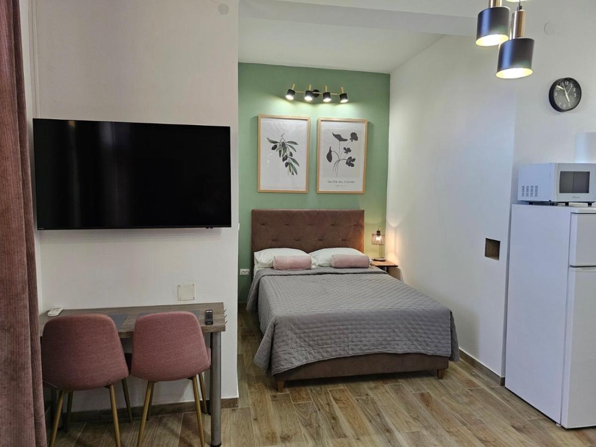 Apartments San Sukošan Eksteriør bilde